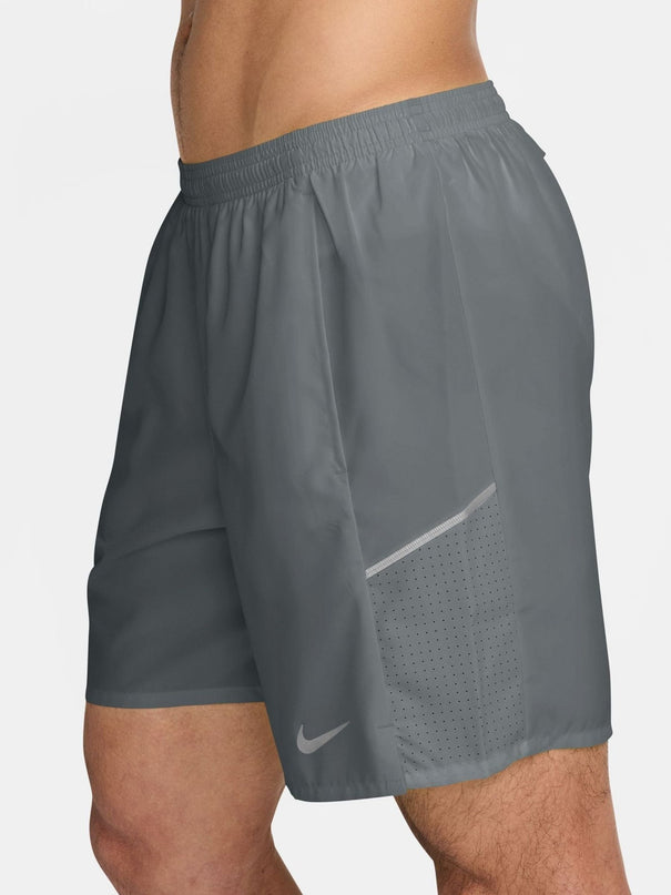 Nike Challenger