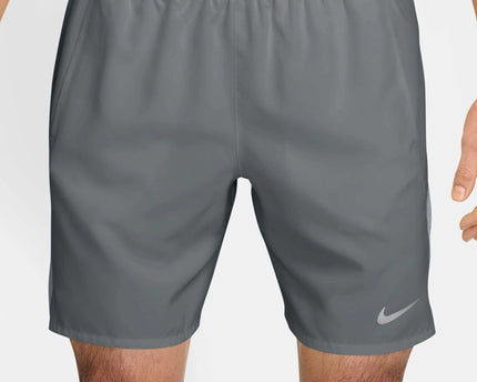 Nike Challenger