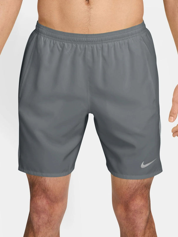 Nike Challenger