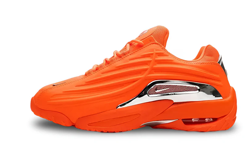 Nike® x Nocta® Hot Step 2 Total Orange En rupture